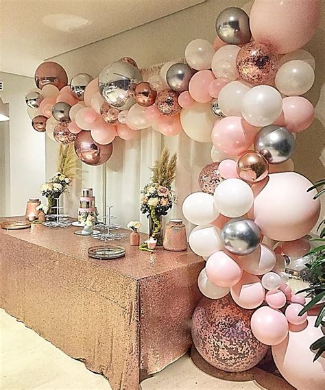 gold and rose gold party decor